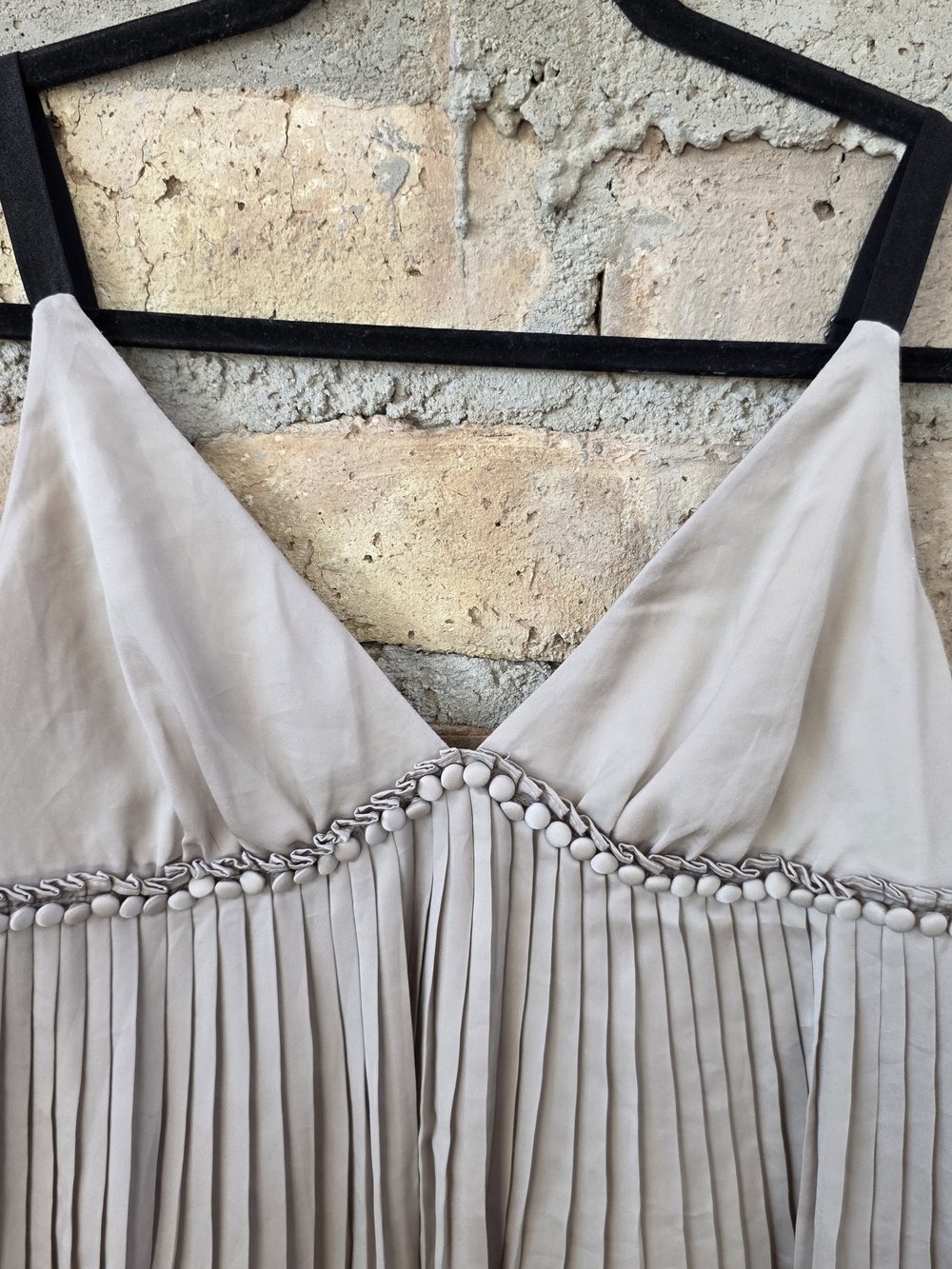 NWT Elizabeth and James "Sophie" Pleated Top - Picture 2 of 11